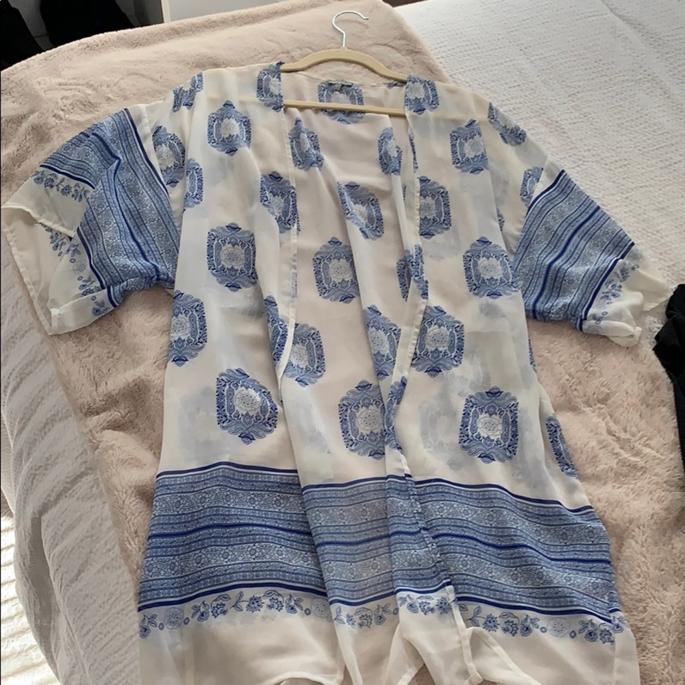 Blue and white kimono